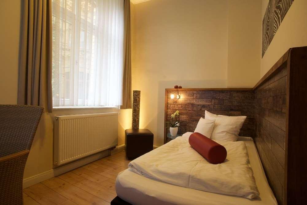 Ringhotel Schwarzer Baer Wittenberg Номер фото